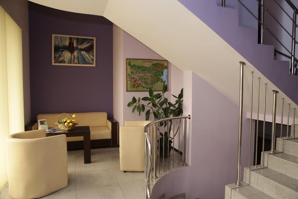 Family Hotel Avramov Widyń Zewnętrze zdjęcie
