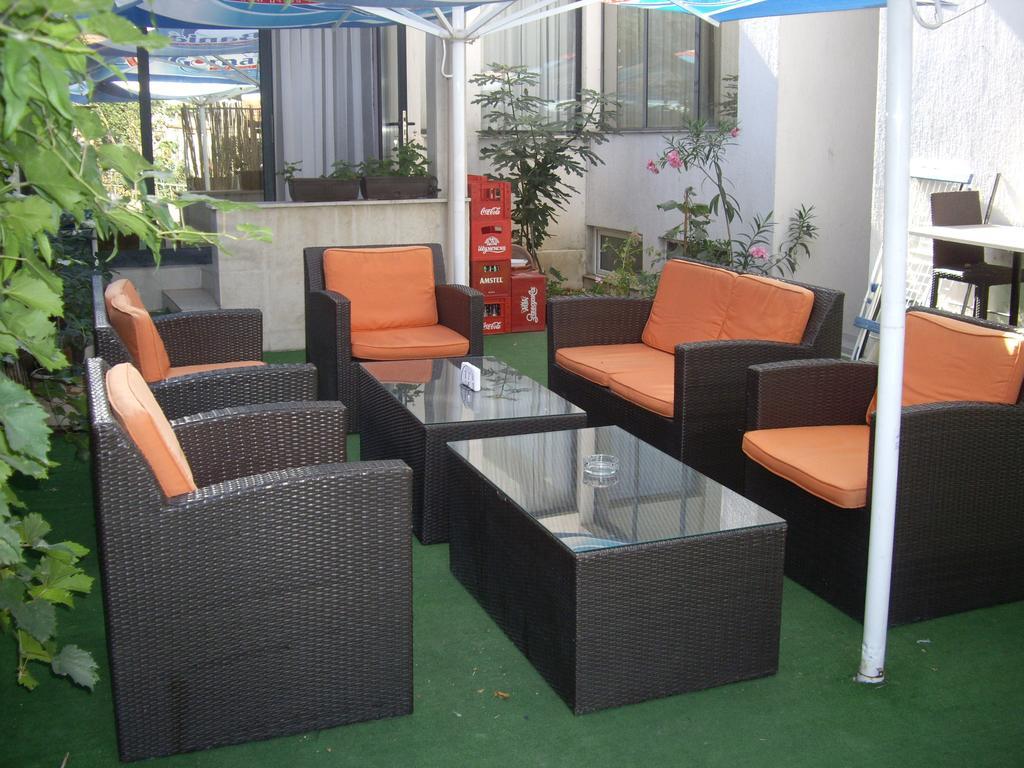 Family Hotel Avramov Widyń Zewnętrze zdjęcie