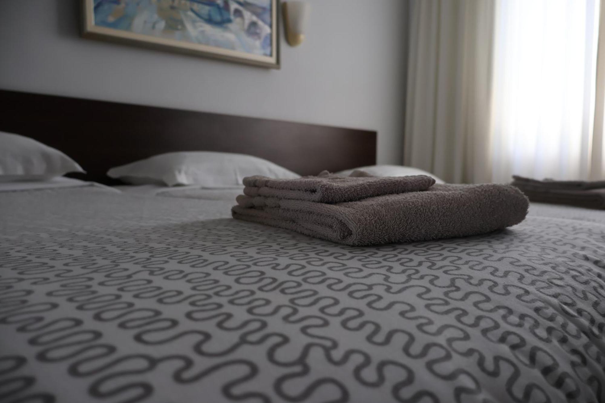Family Hotel Avramov Widyń Zewnętrze zdjęcie