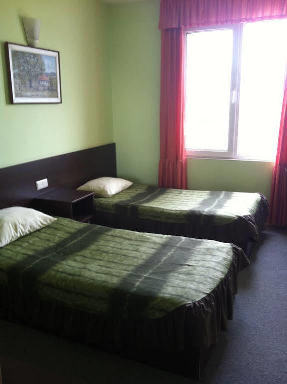 Family Hotel Avramov Widyń Zewnętrze zdjęcie